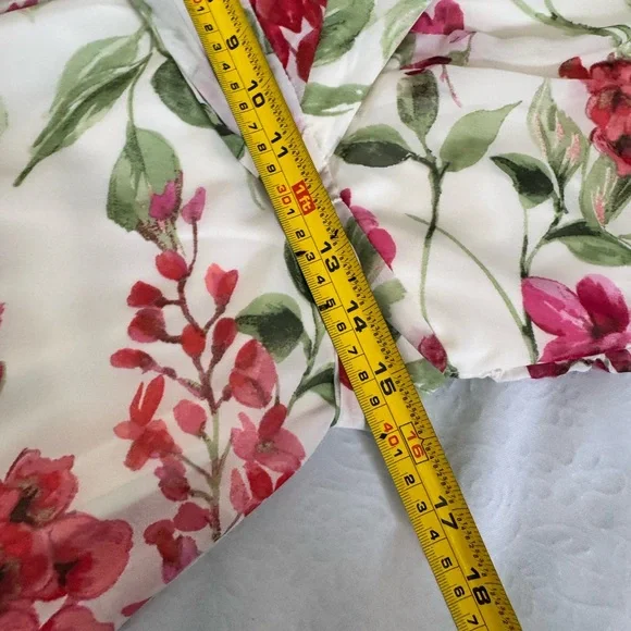 Roz & Ali White Maxi Skirt with Pink & Red Floral Print - Picture 4 of 6